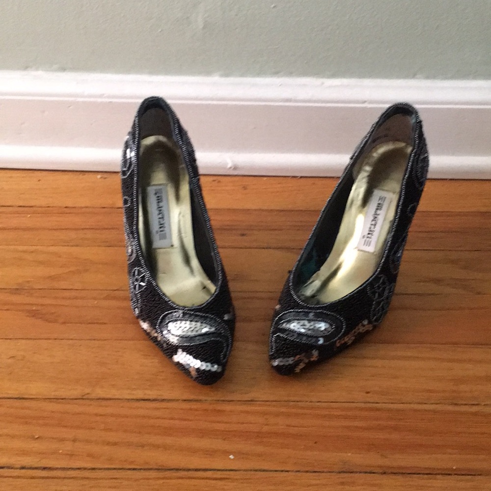 Size 5 dress pumps
